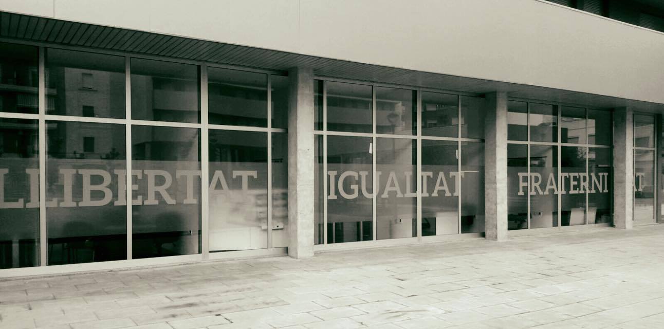 Ciudadanos pide que se retire el eslogan «Llibertat, igualtat i fraternitat»