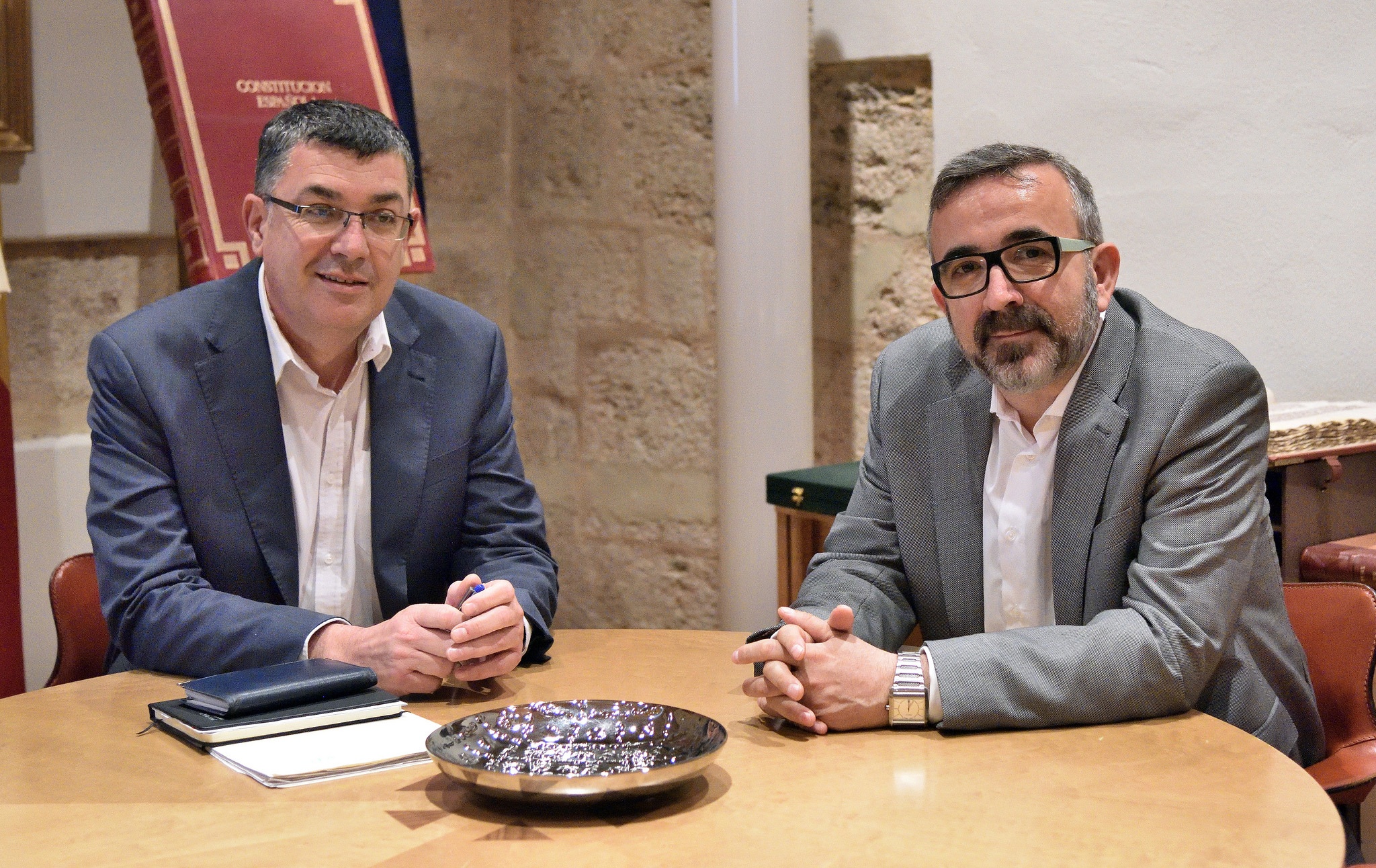 Reunión con el president de Les Corts Valencianes