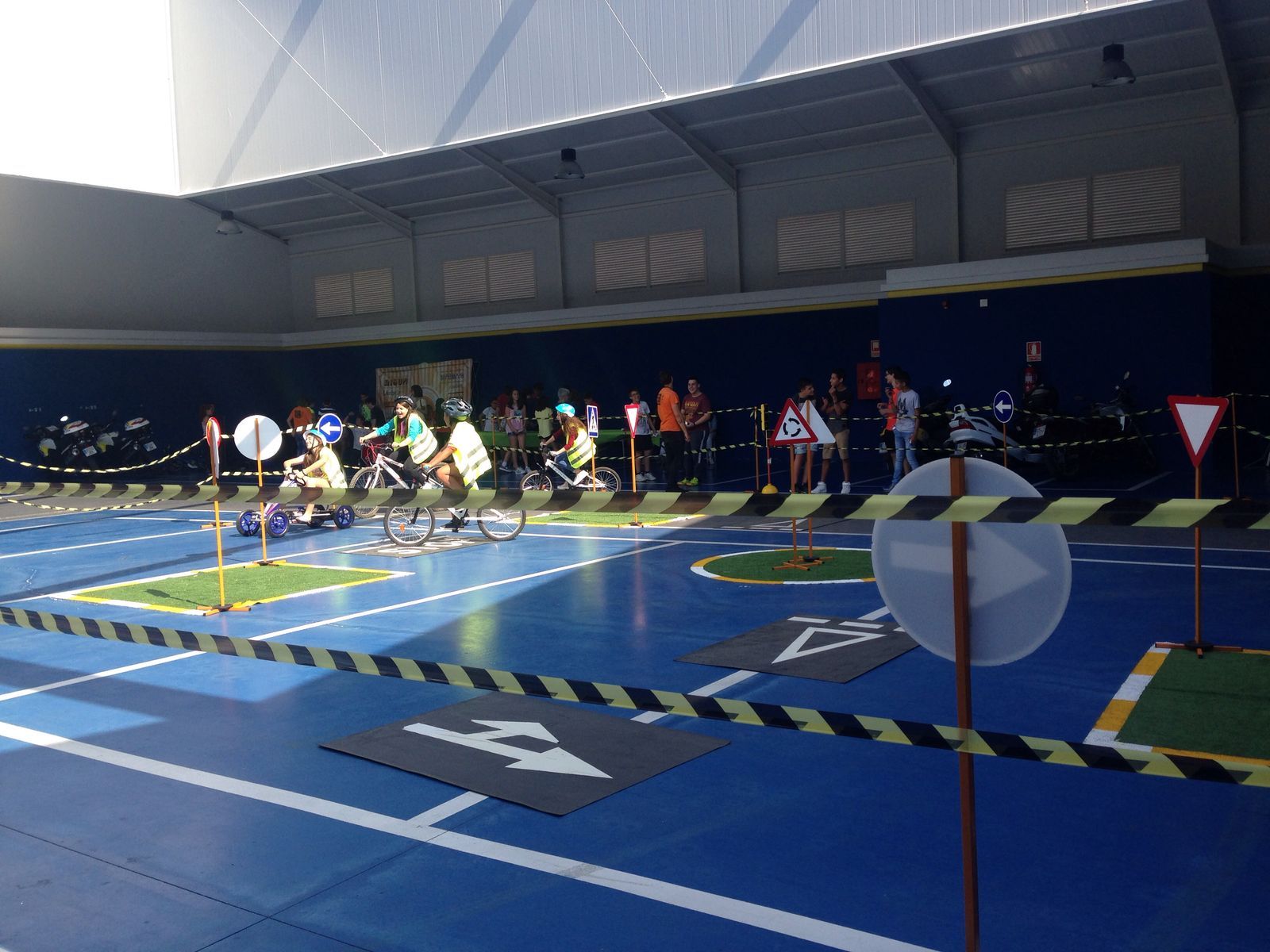 El sindicato de Policías de Gandia reclama chalecos antibalas y armas seguras