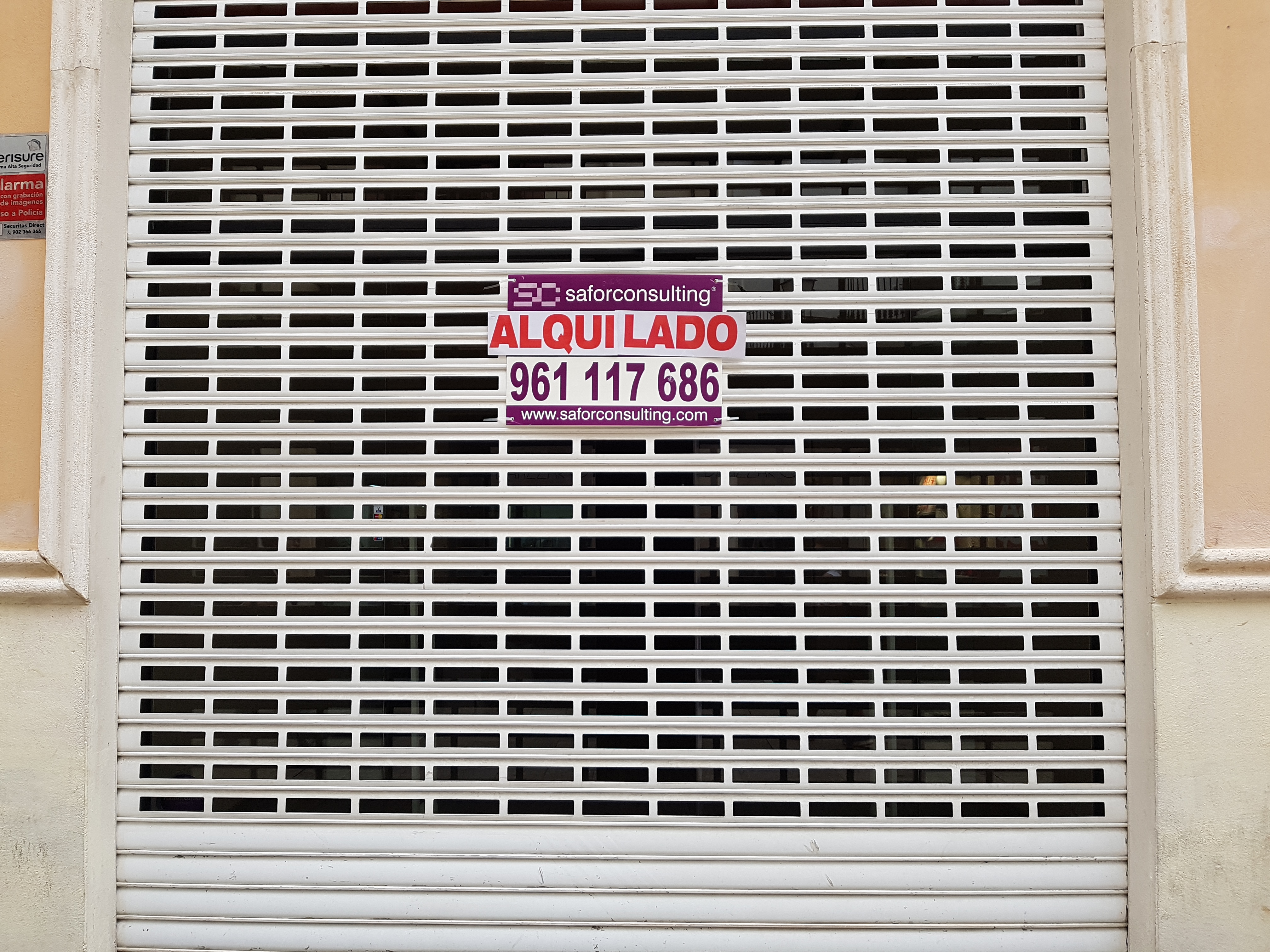 Los locales vacíos del carrer Major de Gandia vuelven a alquilarse