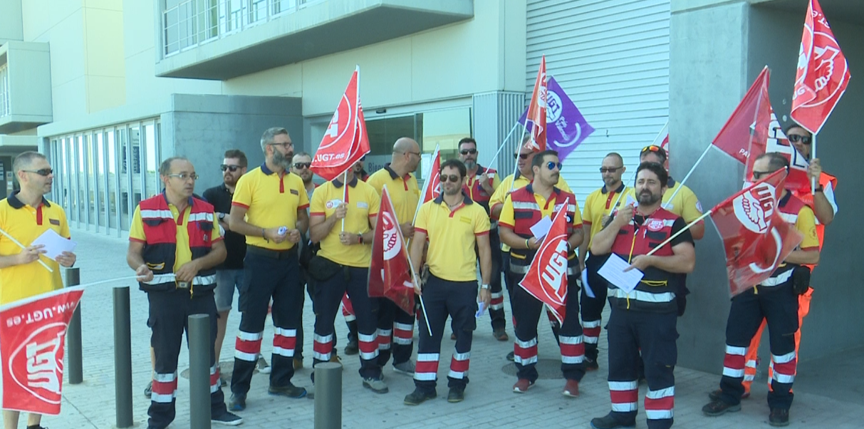 Un 80% de los trabajadores secunda la huelga de ambulancias en Gandia